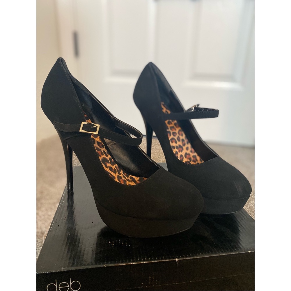 Deb Black Heels